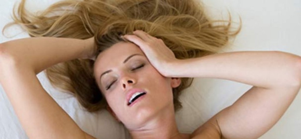 Sess0: perché le donne fingono a letto?