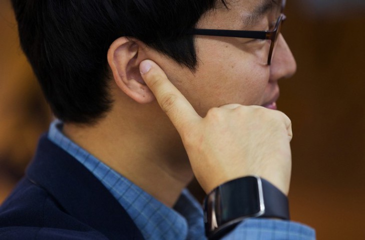 Dito-smartwatch e occhiali acustici alla conquista della Cina