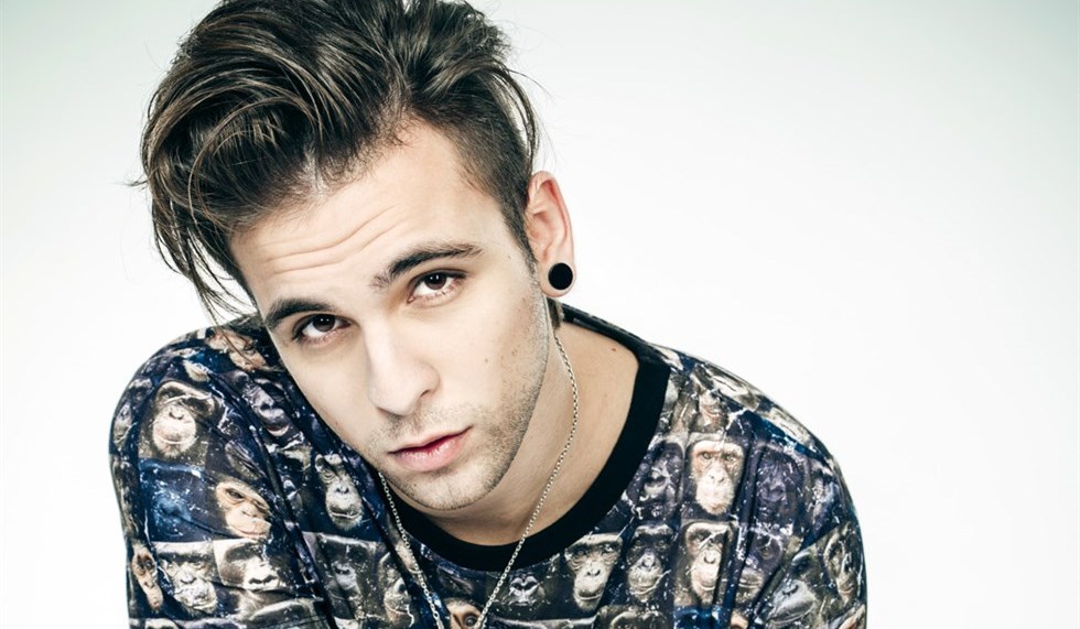 Alessio Bernabei da solista: “Noi siamo infinito”