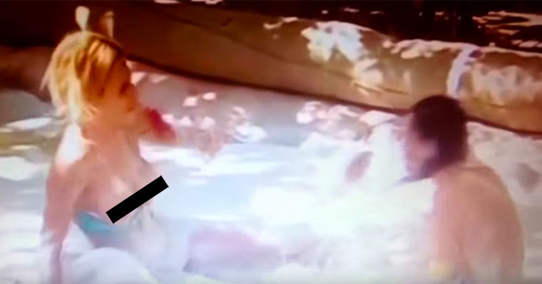 Isola dei Famosi: Paola Caruso va fuori di sen0 durante lotta nel fango