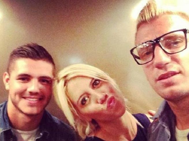 Wanda Nara accusa Maxi Lopez: “Ha picchiato i nostri bambini”