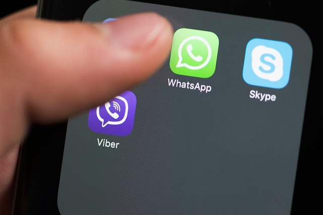 Scrive “vaffa” alla fidanzata su WhatsApp, giovane arrestato per ingiuria