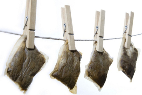 Bustine del tè utili anche dopo l’infuso, scopri come e non le butterai più