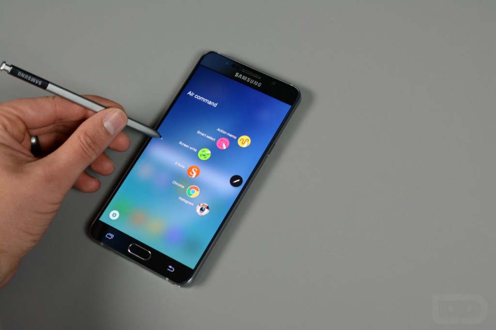 Il cellulare che esplode, anche la Cina dice “no”
