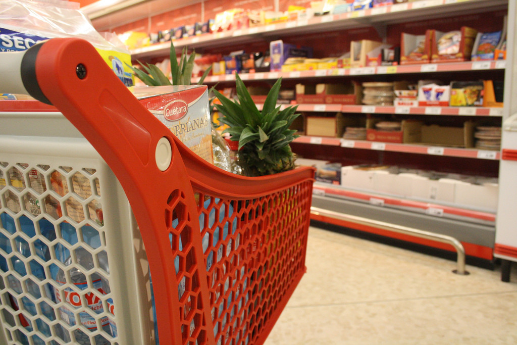 A Napoli apre supermercato dove acquistare senza soldi