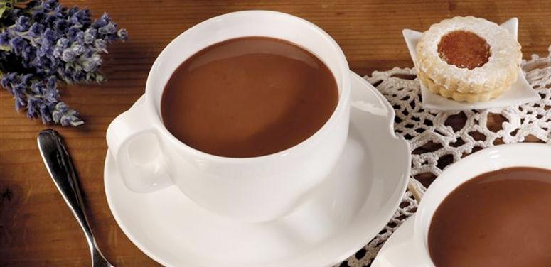 Mal di testa? Basta una cioccolata calda