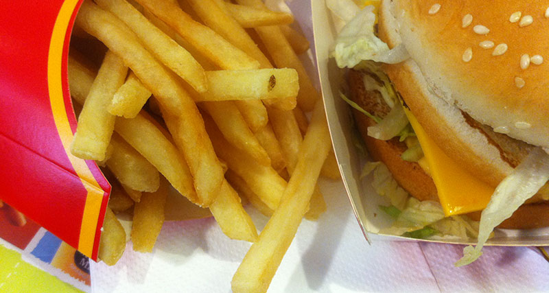 McDonald’s: i dipendenti svelano cosa è meglio non mangiare