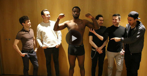Esperimento social, ragazzi gay di fronte un modello, ecco cosa guardano [VIDEO]