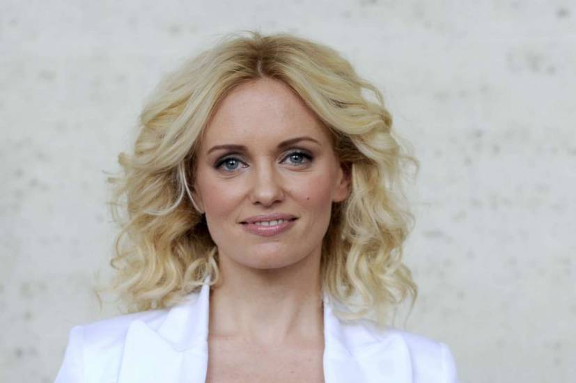 Si finge pornostar e ricatta Justine Mattera, condannato 27enne